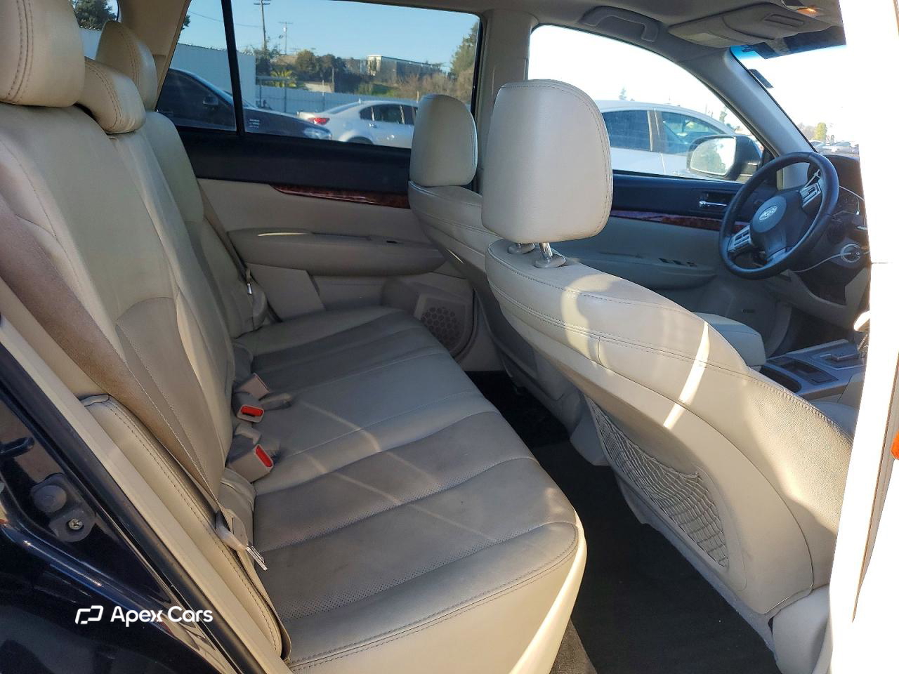 Subaru Outback 2012