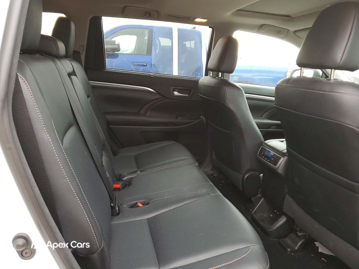 Toyota Highlander 2018