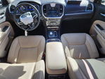 Chrysler 300 2019