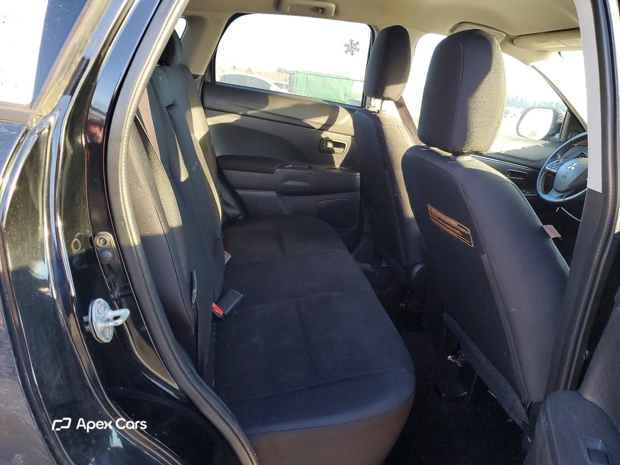 Mitsubishi Outlander 2015