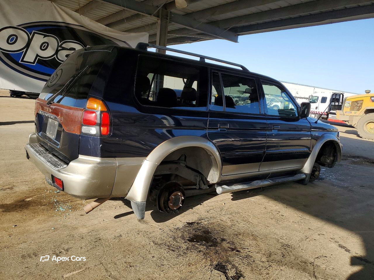 Mitsubishi Montero 2002