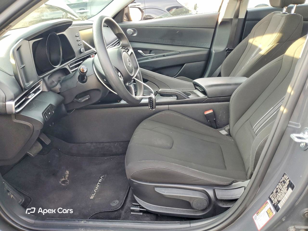 Hyundai Elantra 2023