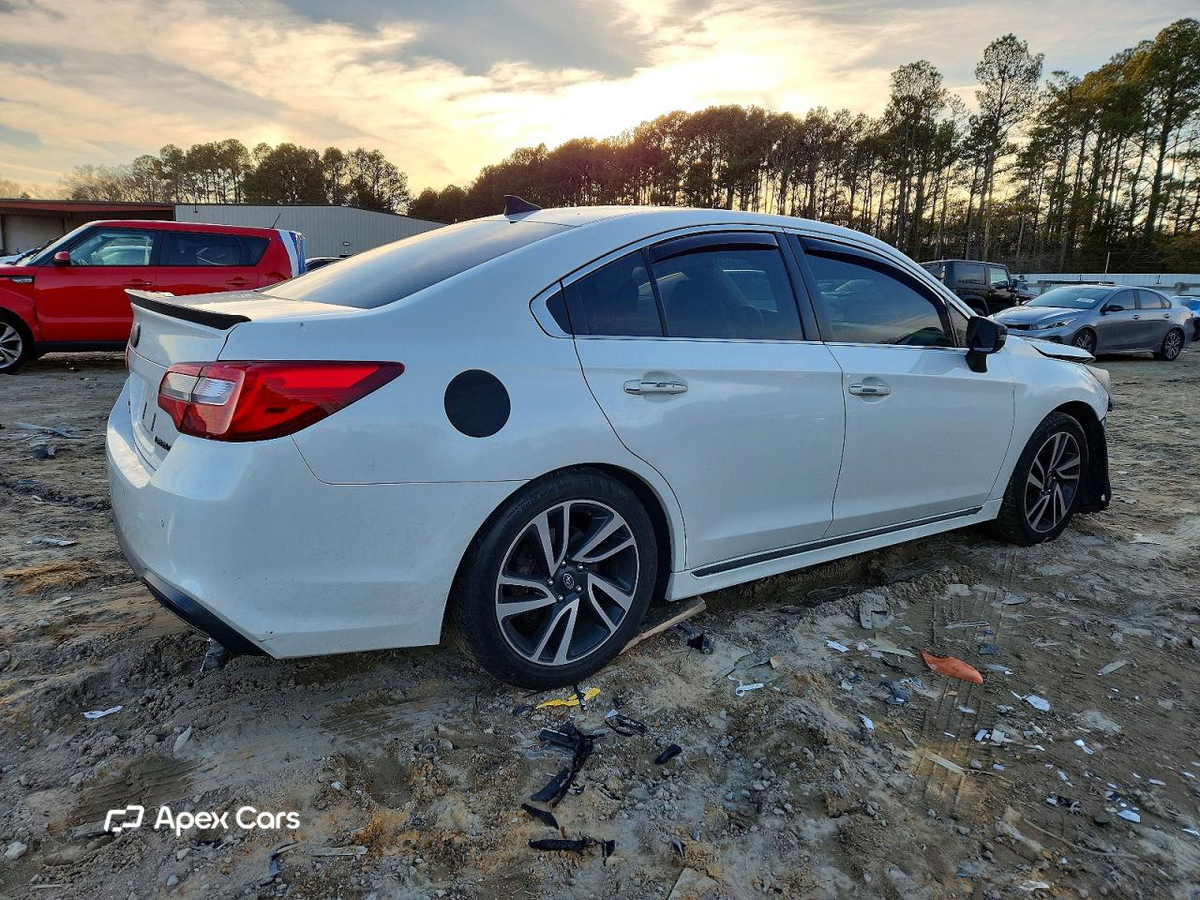 Subaru Legacy 2019