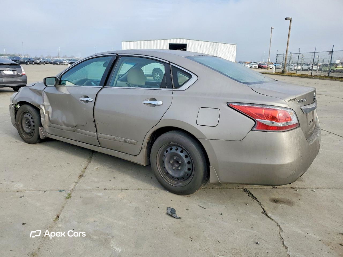 Nissan Altima 2014