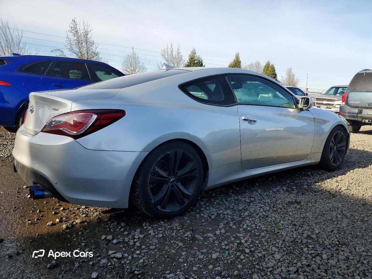 Hyundai Genesis Coupe 2013