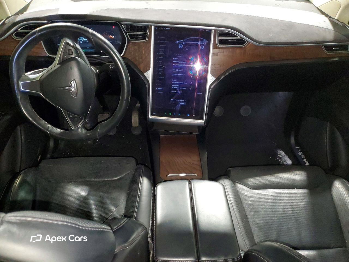 Tesla Model X 2016
