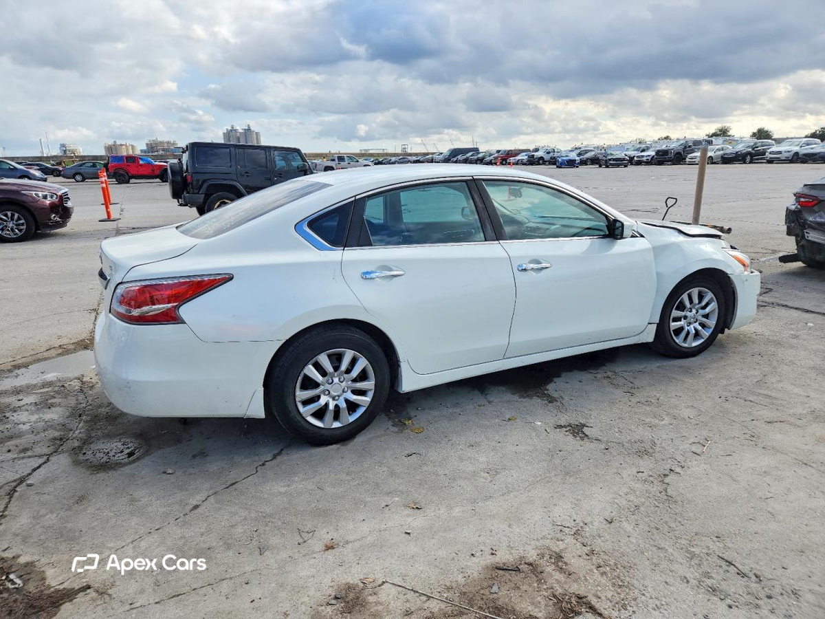 Nissan Altima 2015