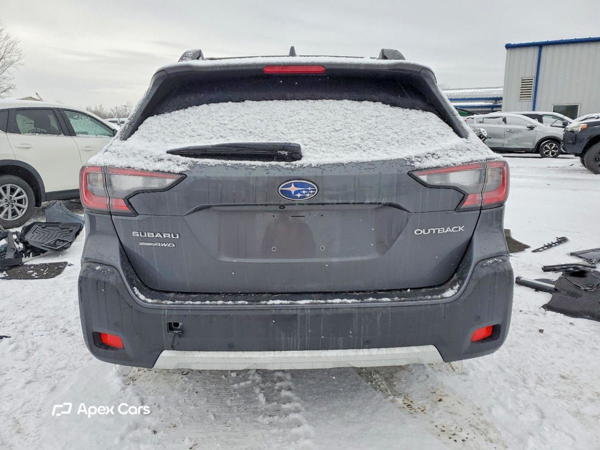 Subaru Outback 2025