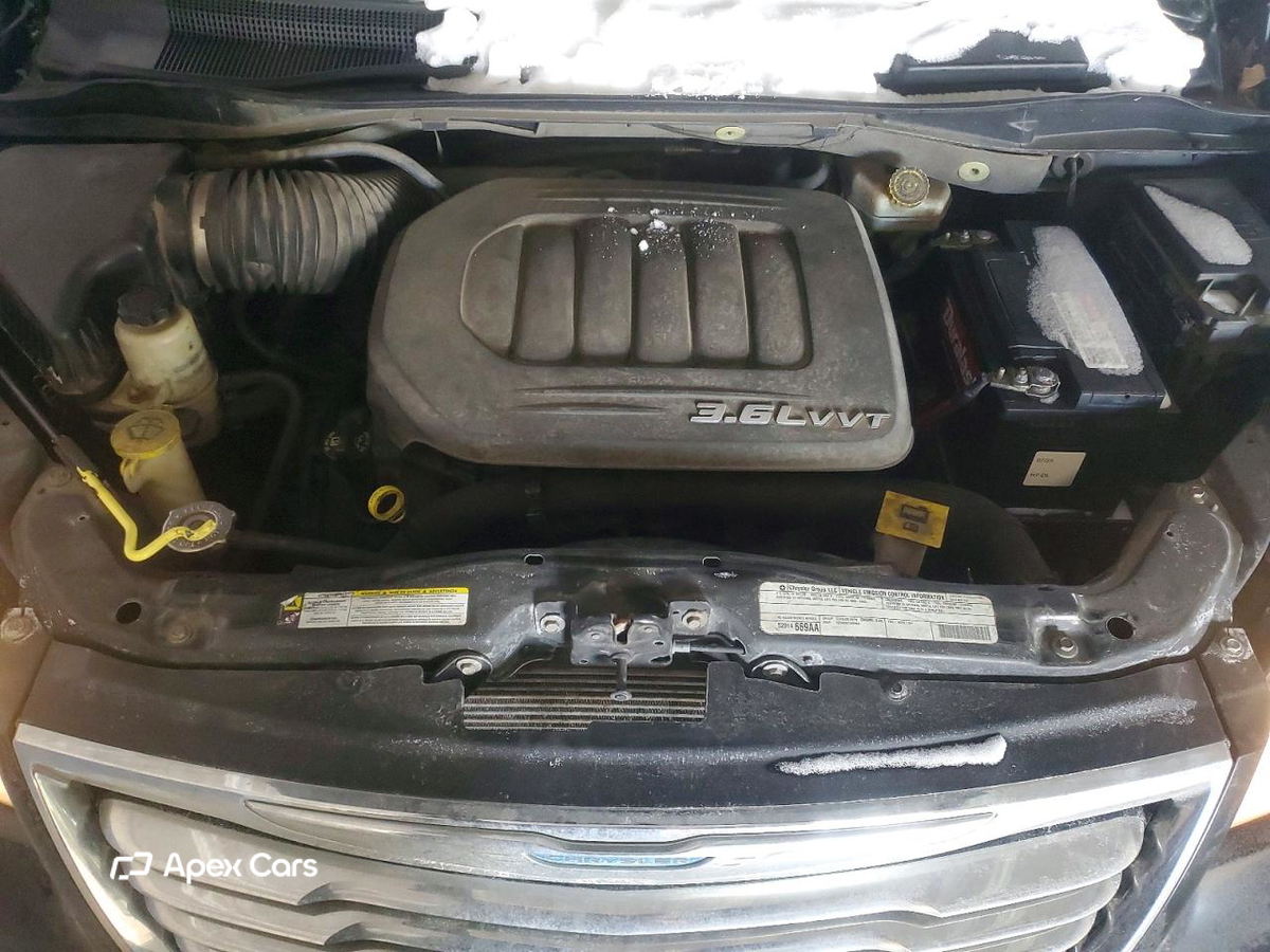 Chrysler Voyager 2012