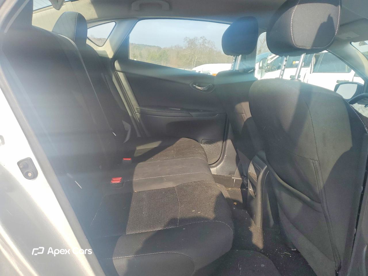 Nissan Sentra 2019