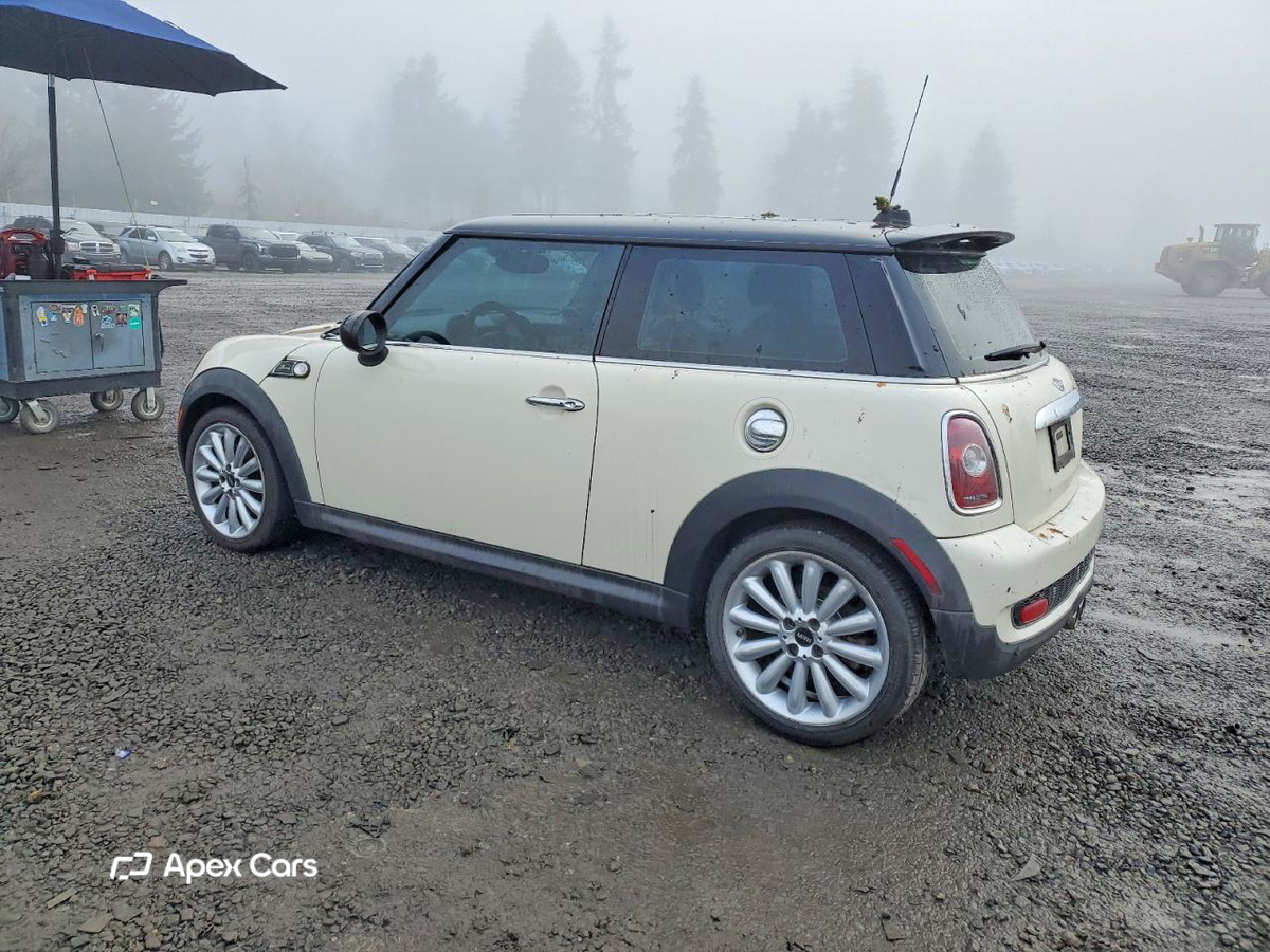 MINI Cooper 2010