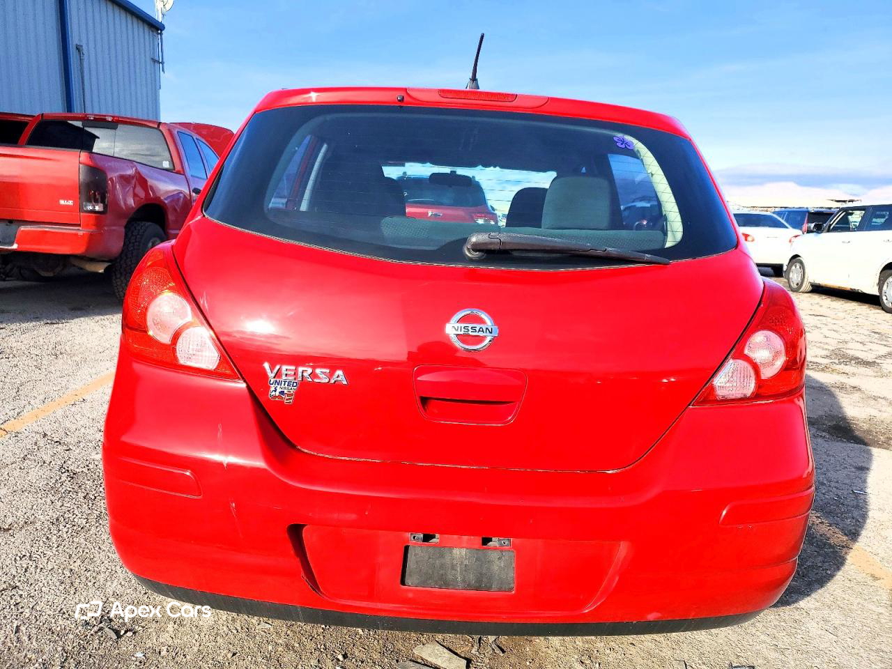 Nissan Versa 2011