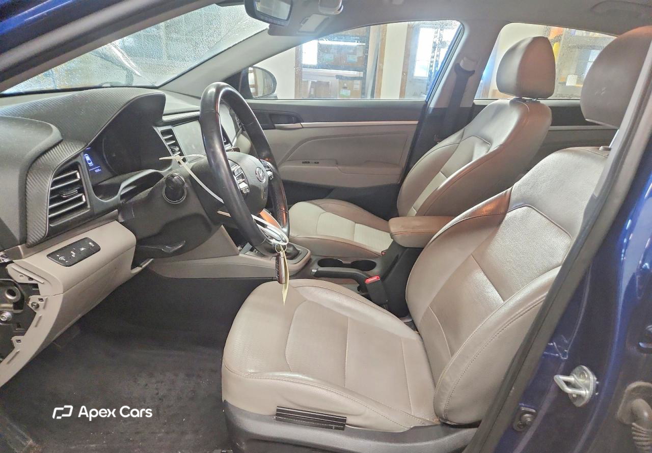 Hyundai Elantra 2020