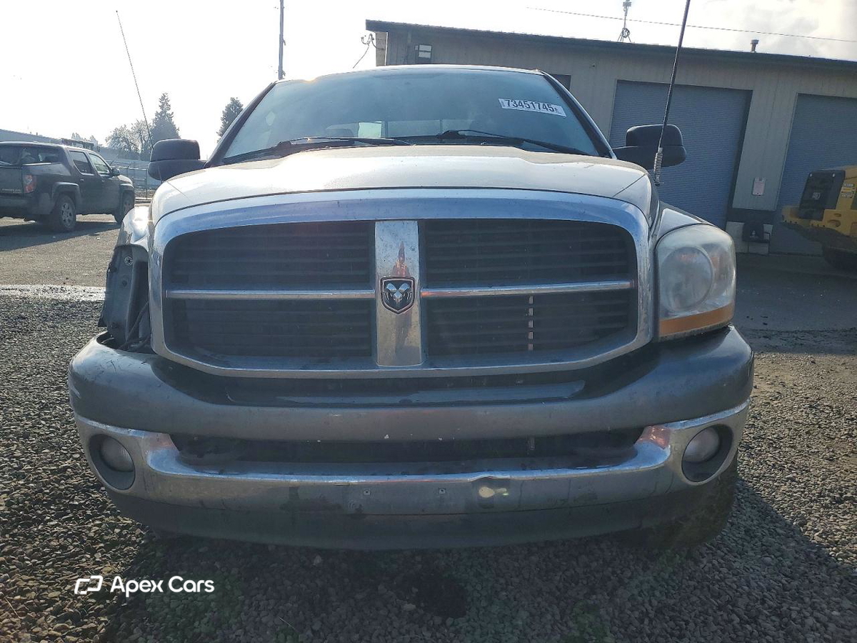 Dodge RAM 2006