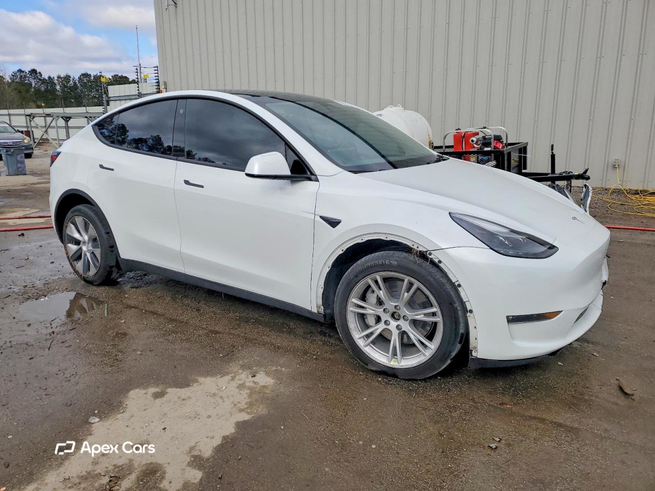 Tesla Model Y 2023