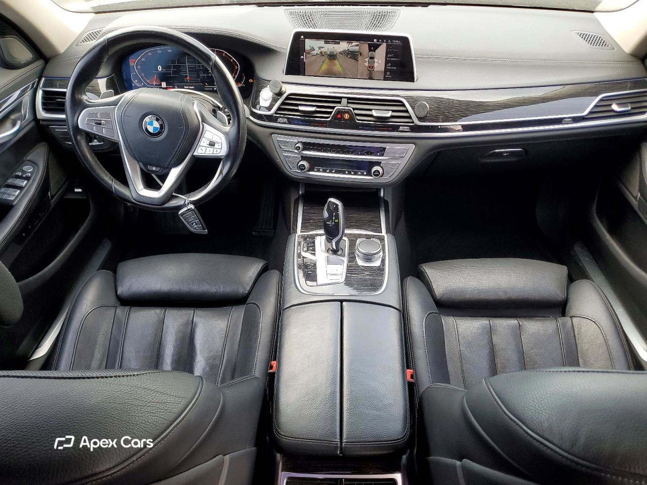 BMW Series 7 2021