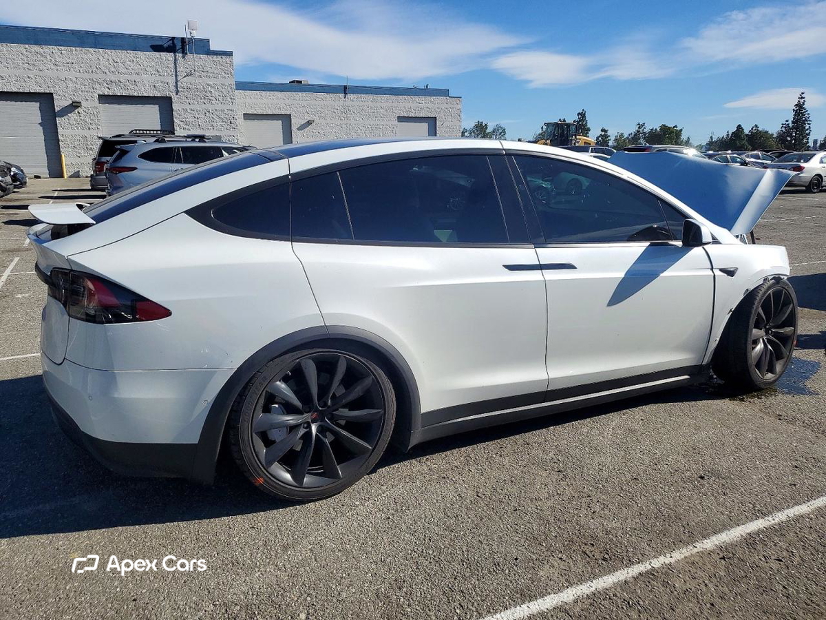 Tesla Model X 2018