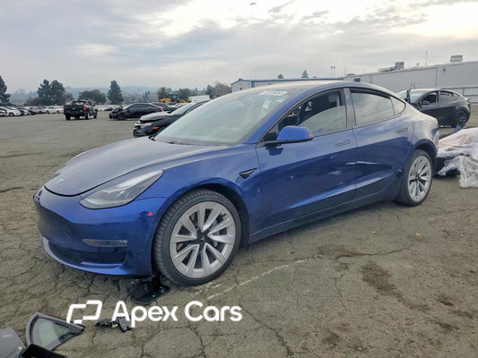 Tesla Model 3 2021 - Image 1 of 13
