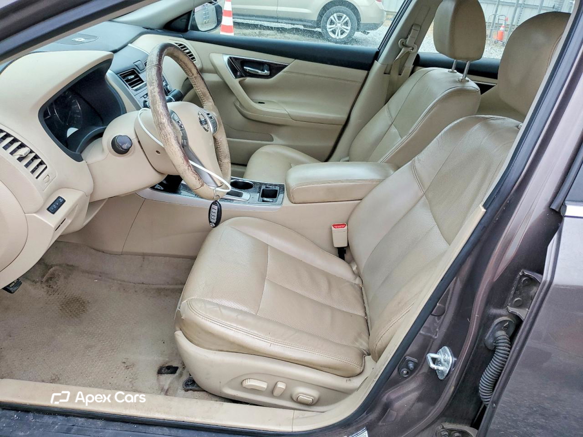 Nissan Altima 2014
