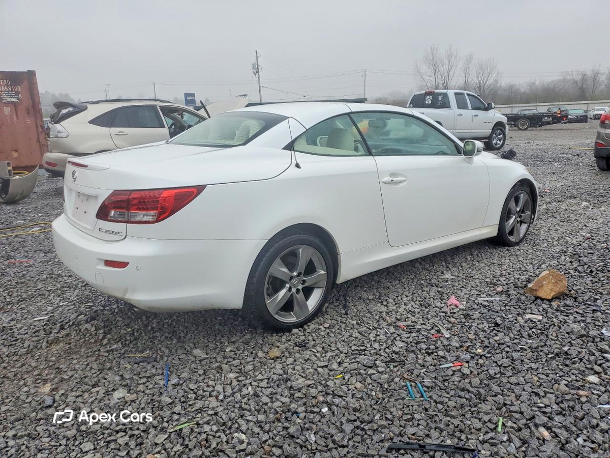 Lexus IS 2010