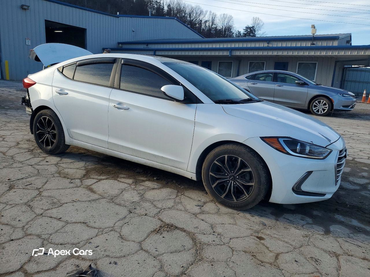 Hyundai Elantra 2017