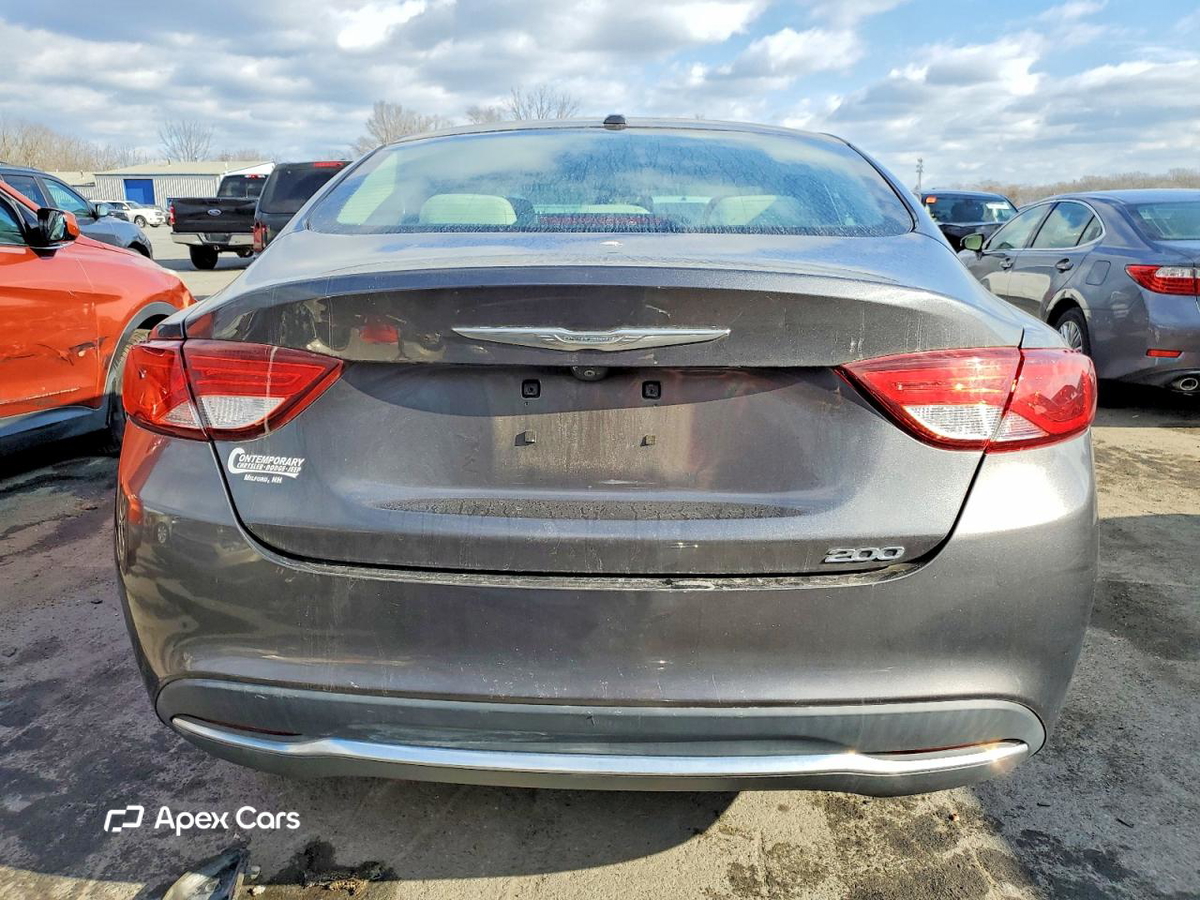 Chrysler 200 2015