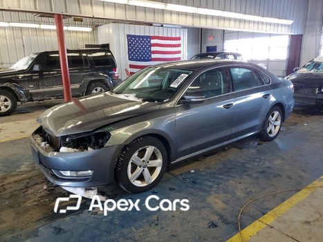 Volkswagen Passat 2015 - Image 1 of 14