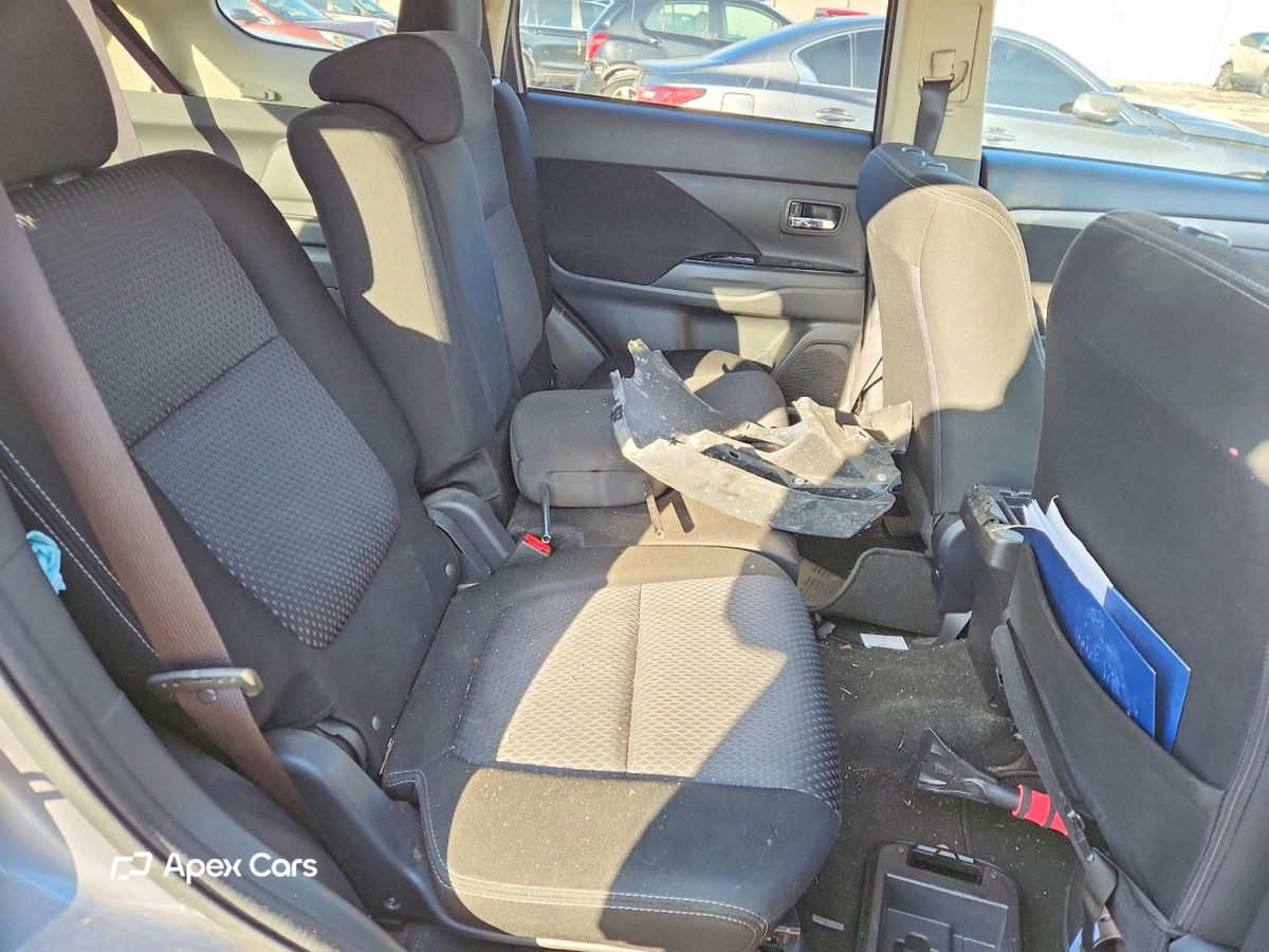Mitsubishi Outlander 2017