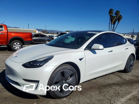 Tesla Model 3 2021 - Image 1 of 13