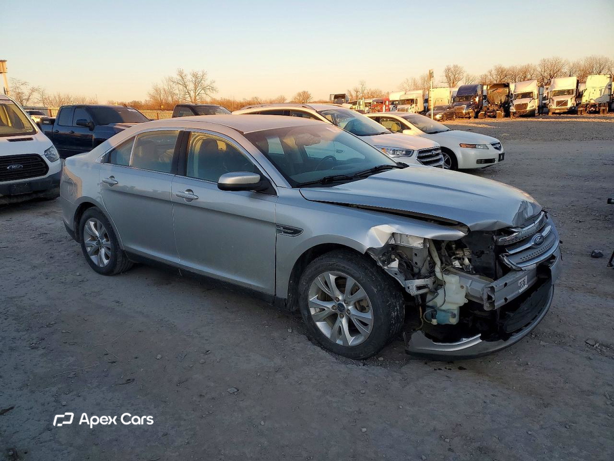 Ford Taurus 2010
