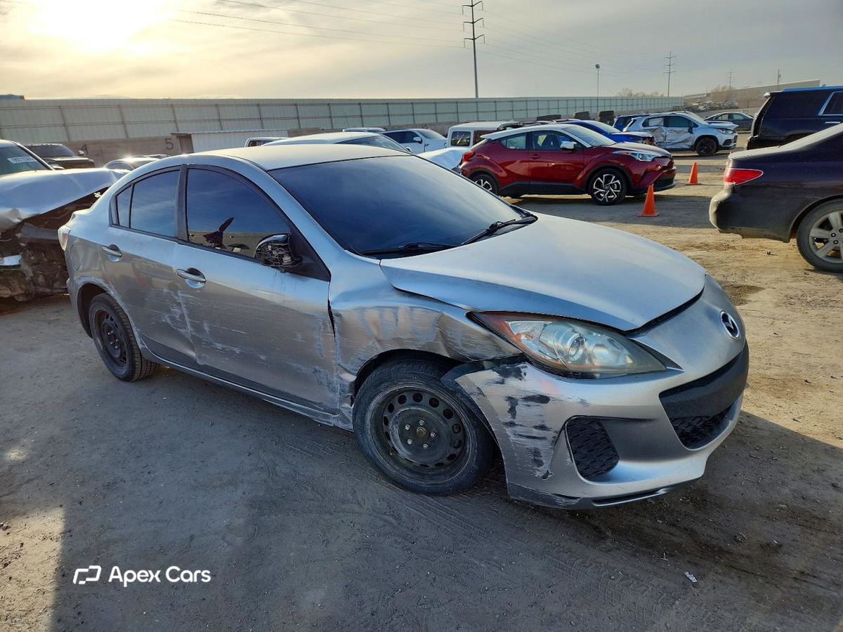 Mazda 3 2013