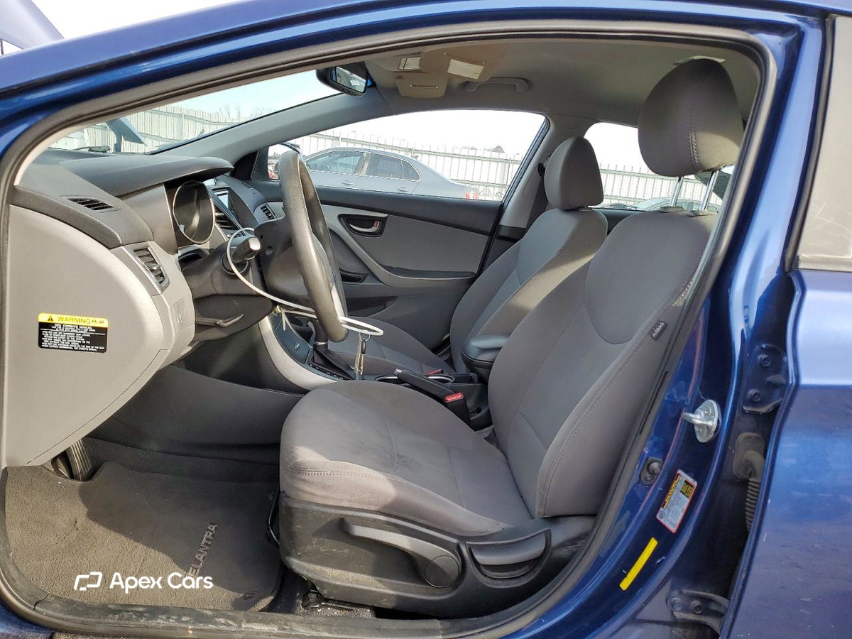 Hyundai Elantra 2016