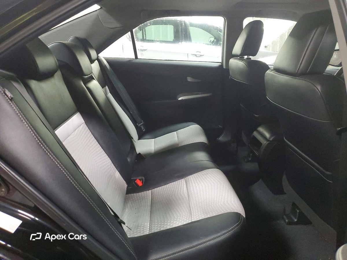 Toyota Camry 2012