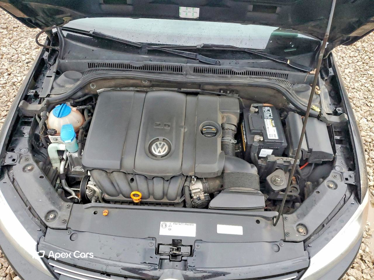 Volkswagen Jetta 2013