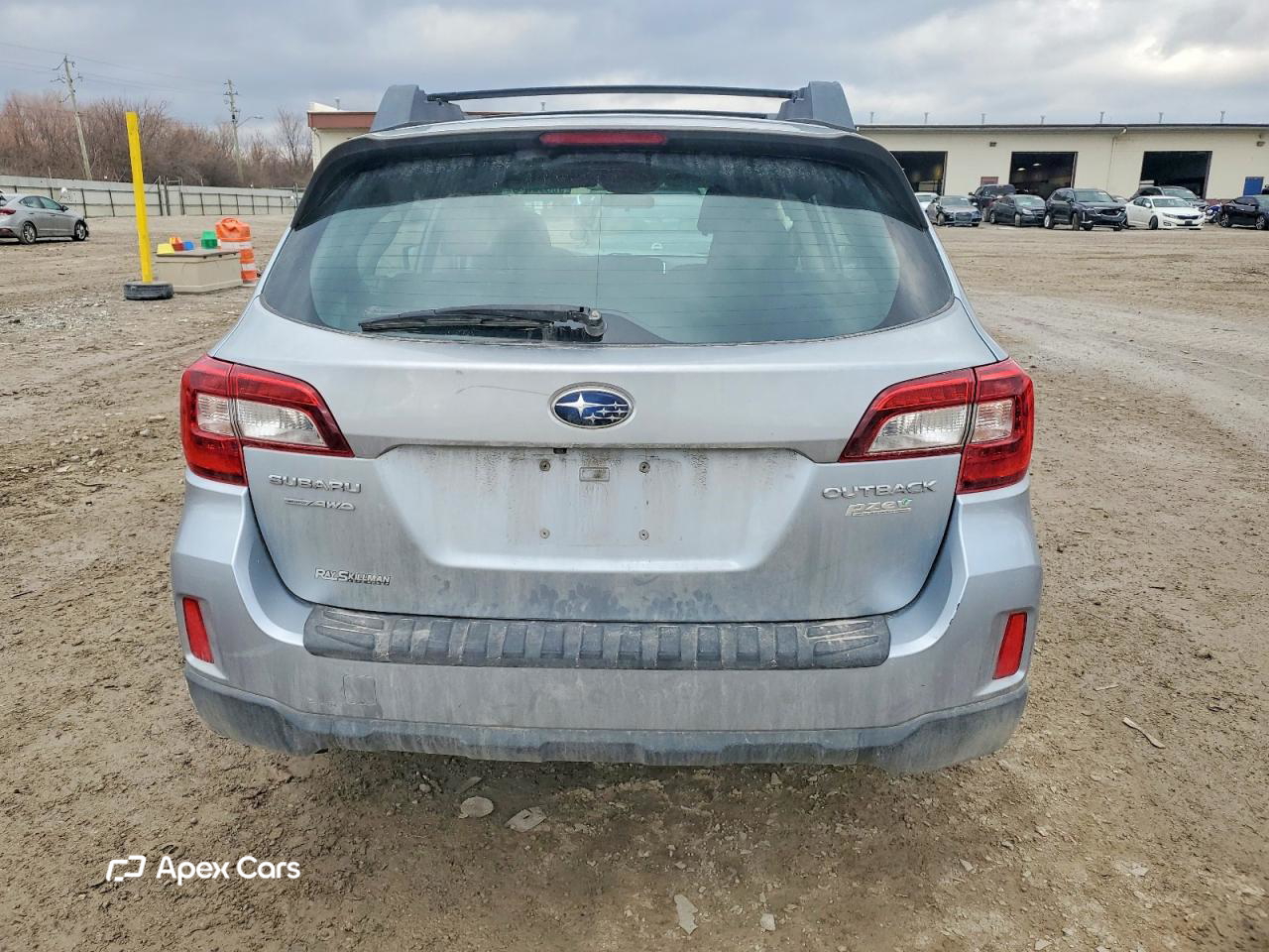 Subaru Outback 2015