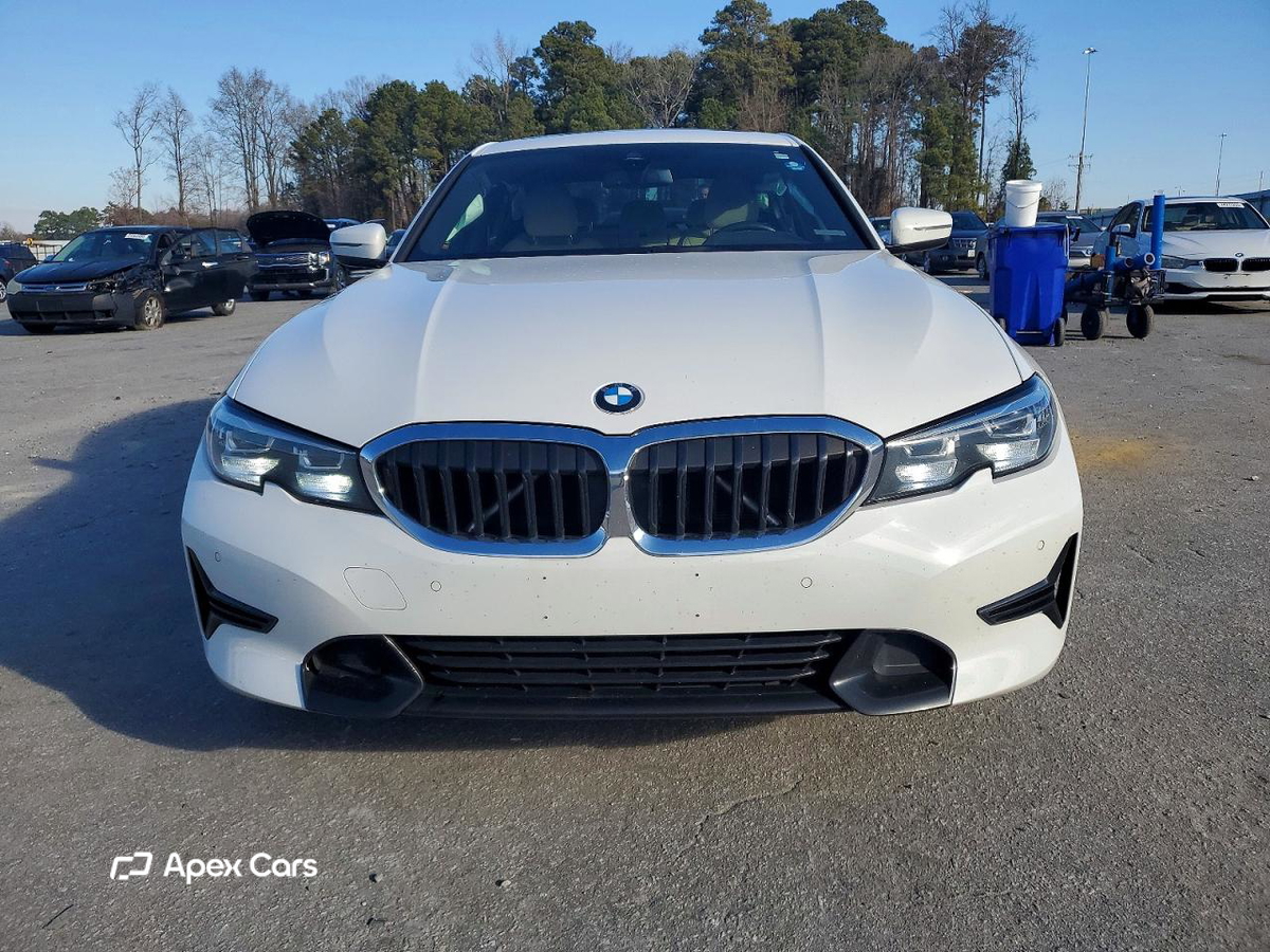 BMW Series 3 2020