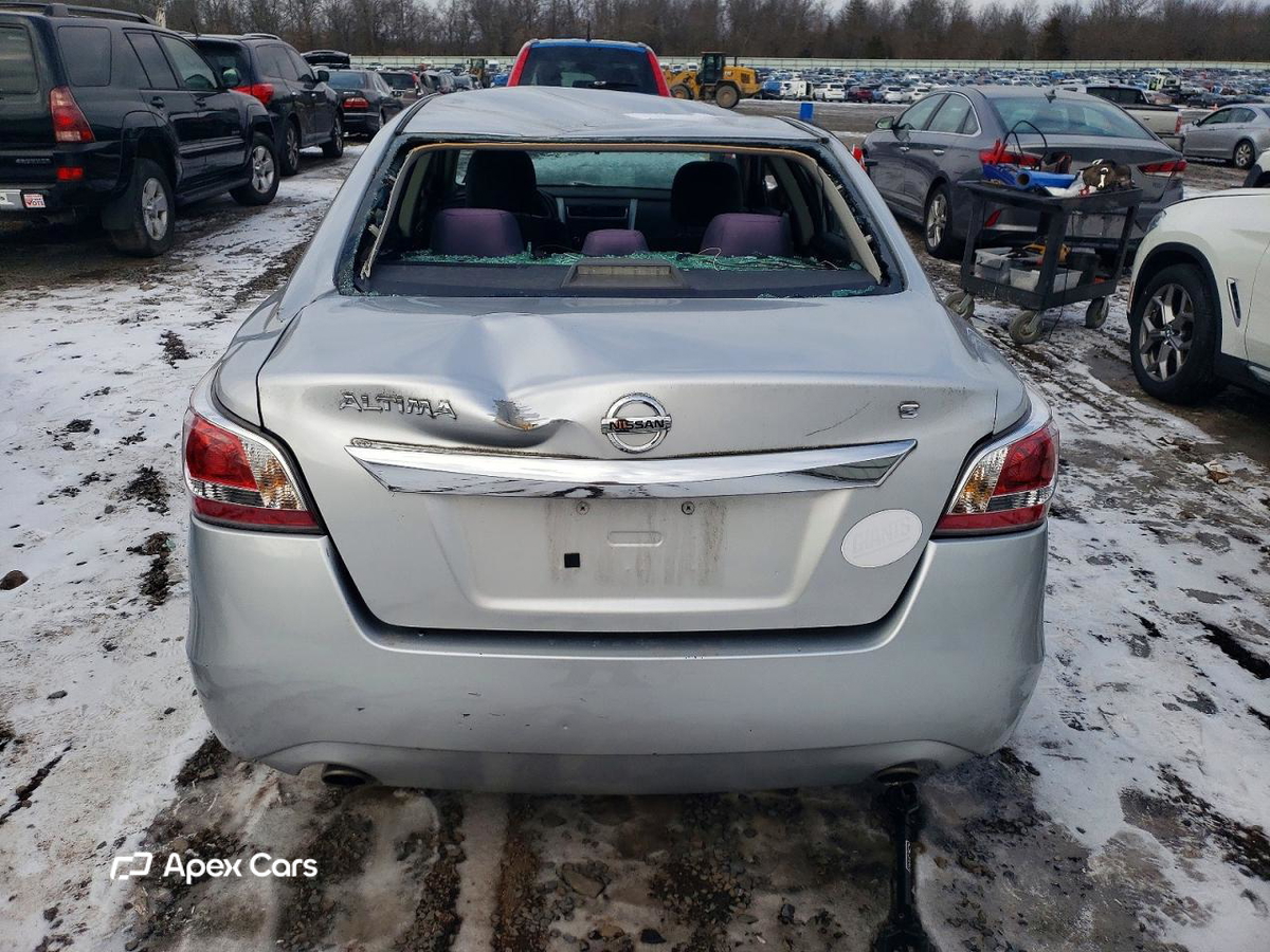 Nissan Altima 2015