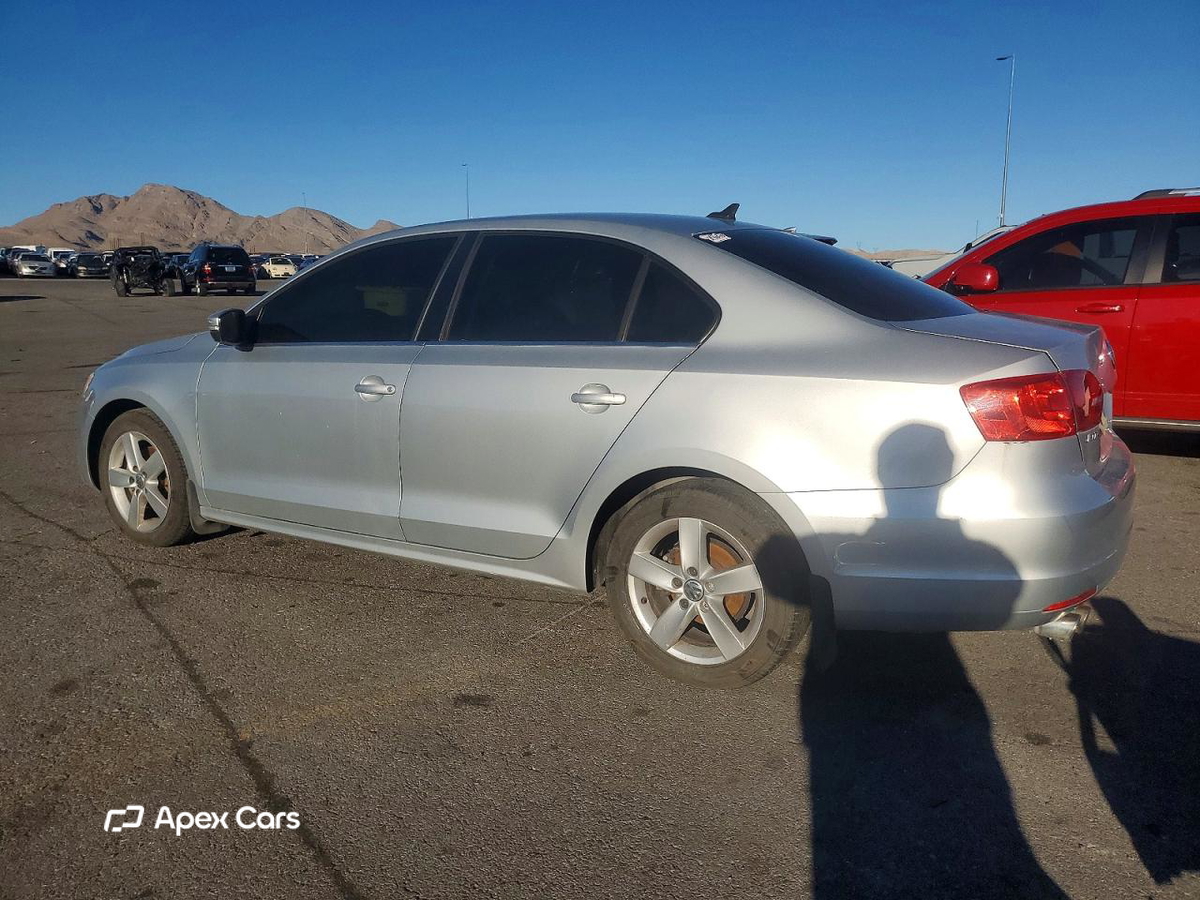 Volkswagen Jetta 2013