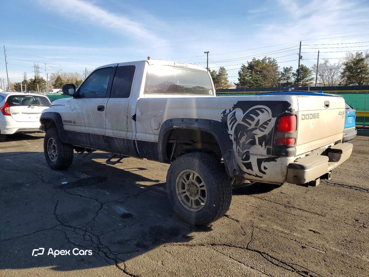 Dodge RAM 2002