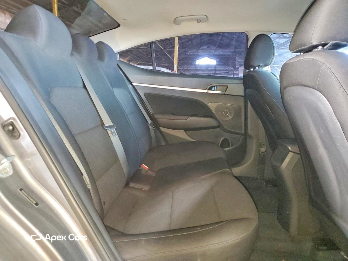 Hyundai Elantra 2019
