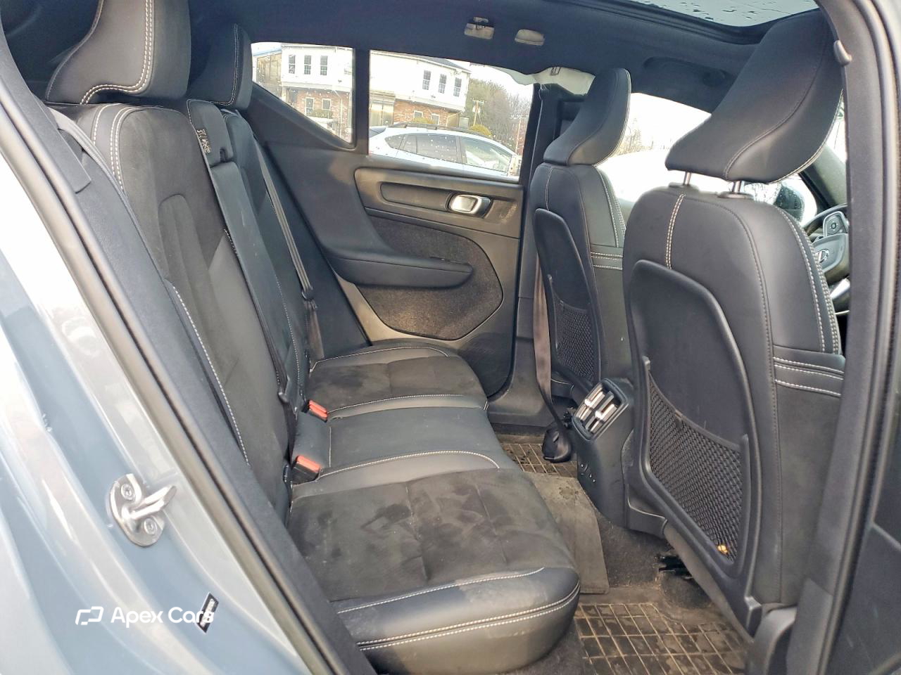 Volvo XC40 2023