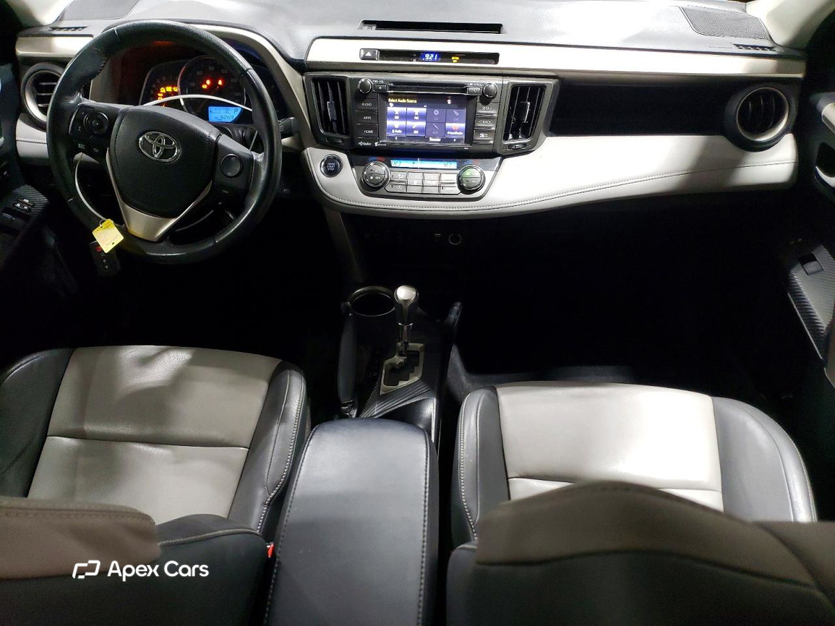 Toyota RAV 4 2015