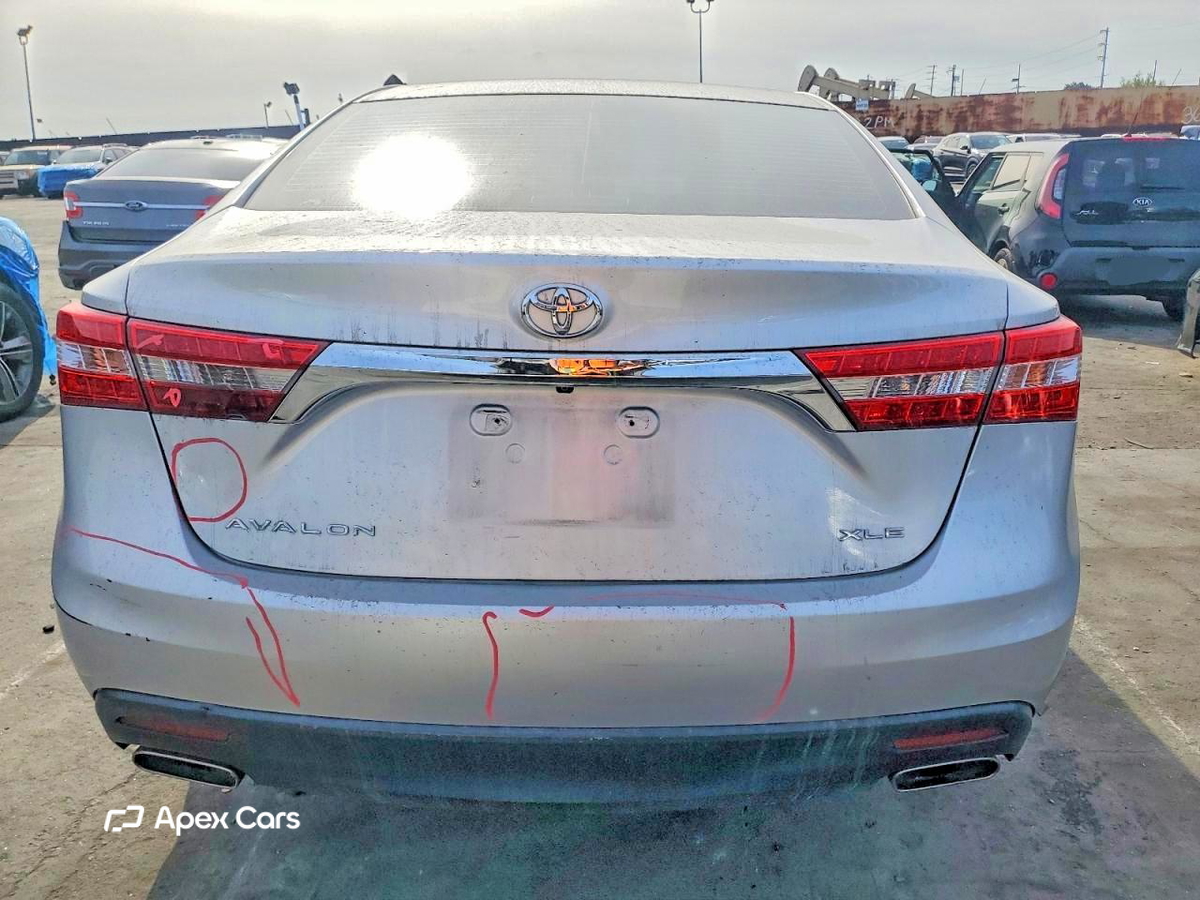 Toyota Avalon 2013