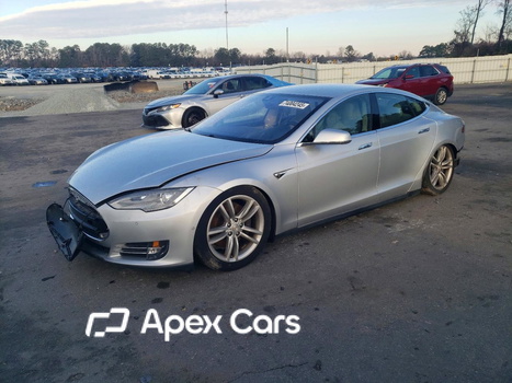 Tesla Model S 2015 - Image 1 of 12