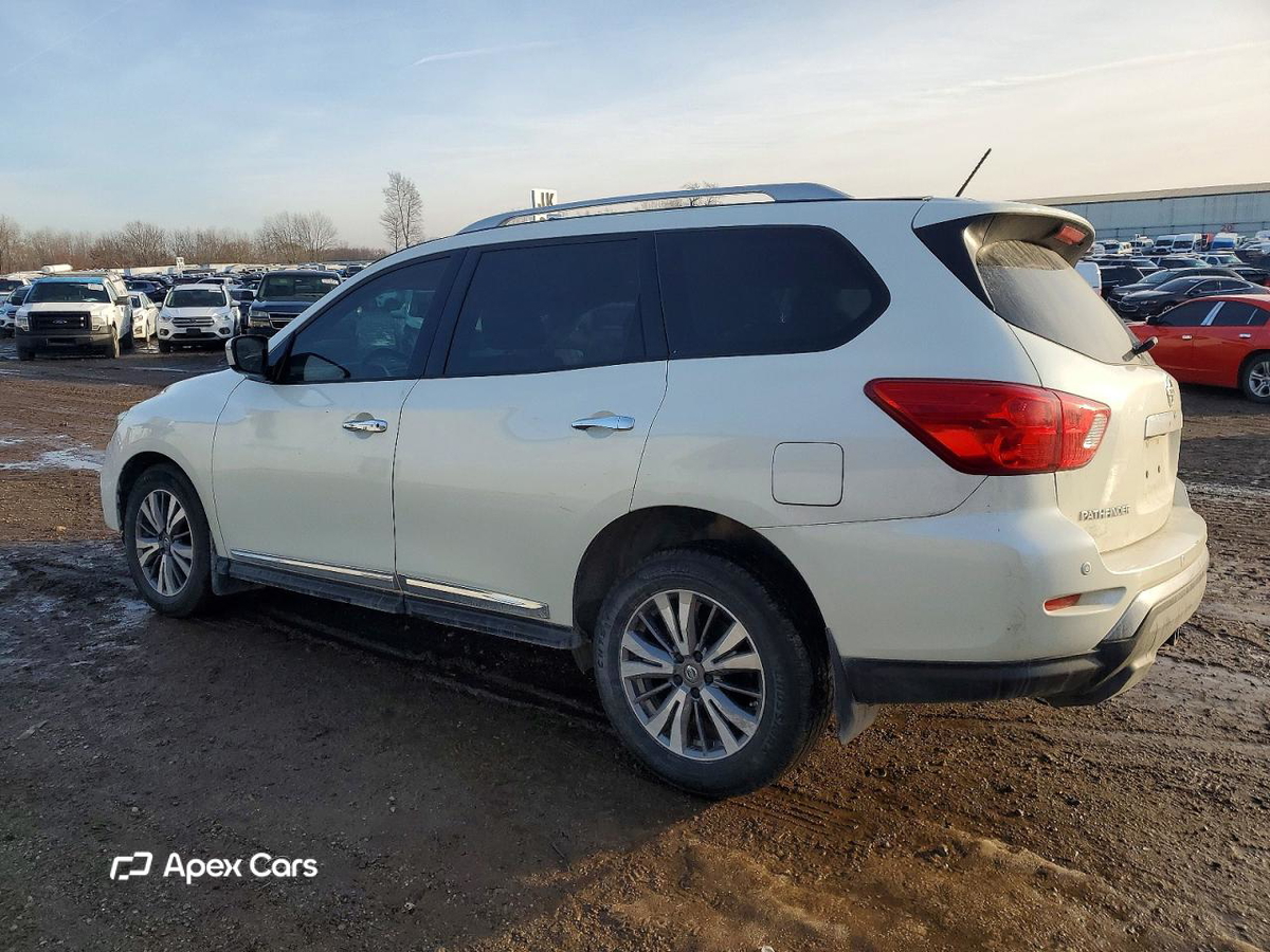 Nissan Pathfinder 2017