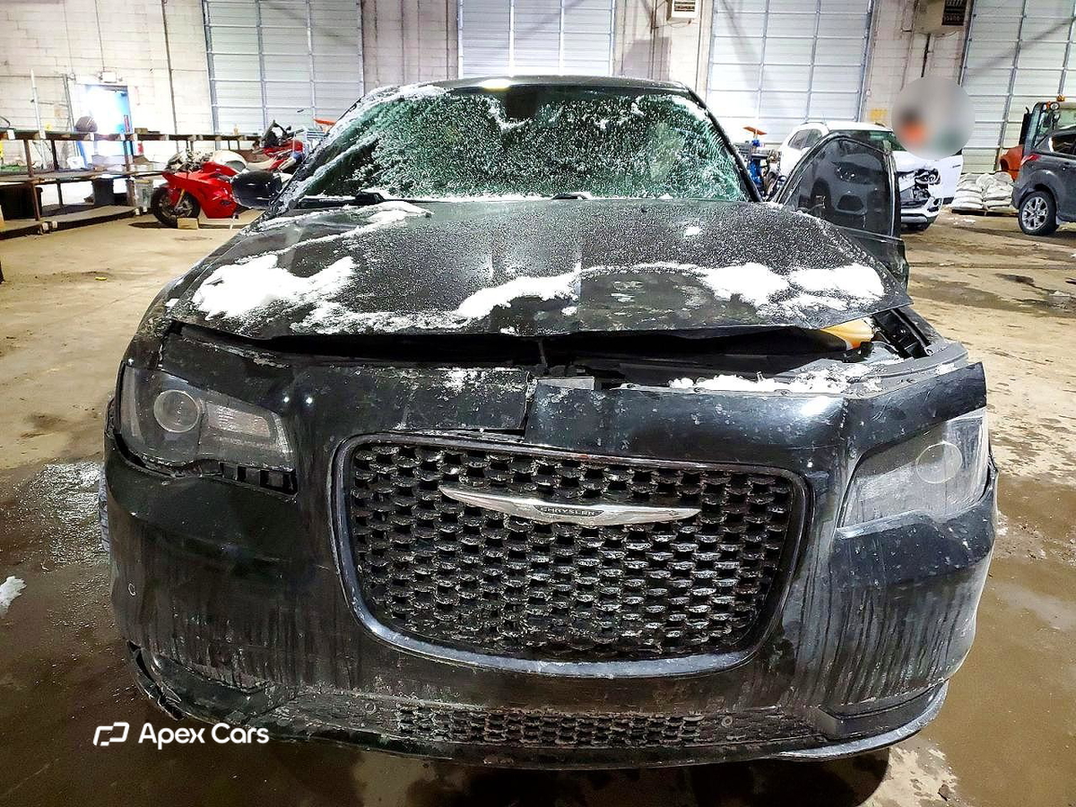 Chrysler 300 2017