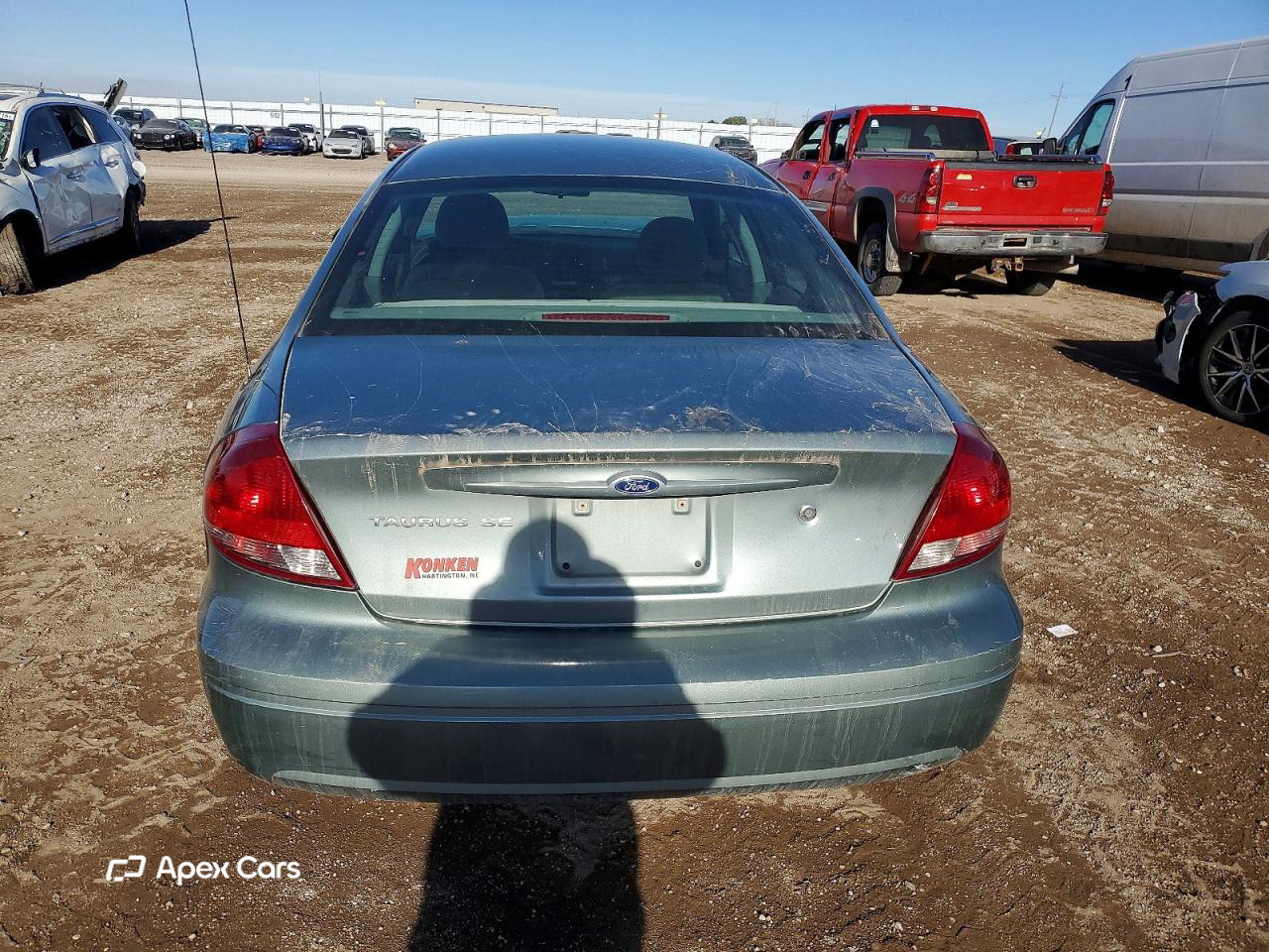 Ford Taurus 2005