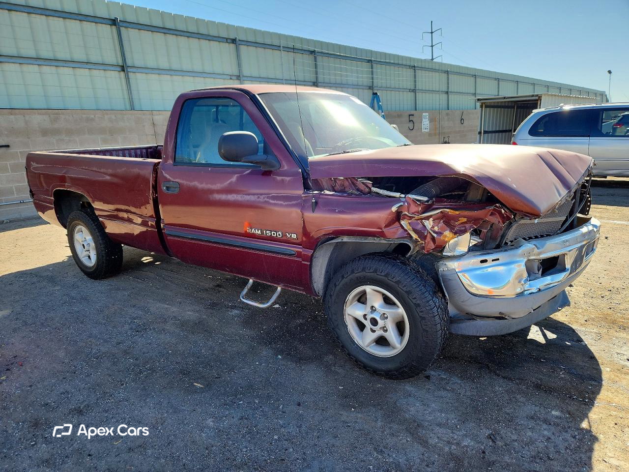 Dodge RAM 2000
