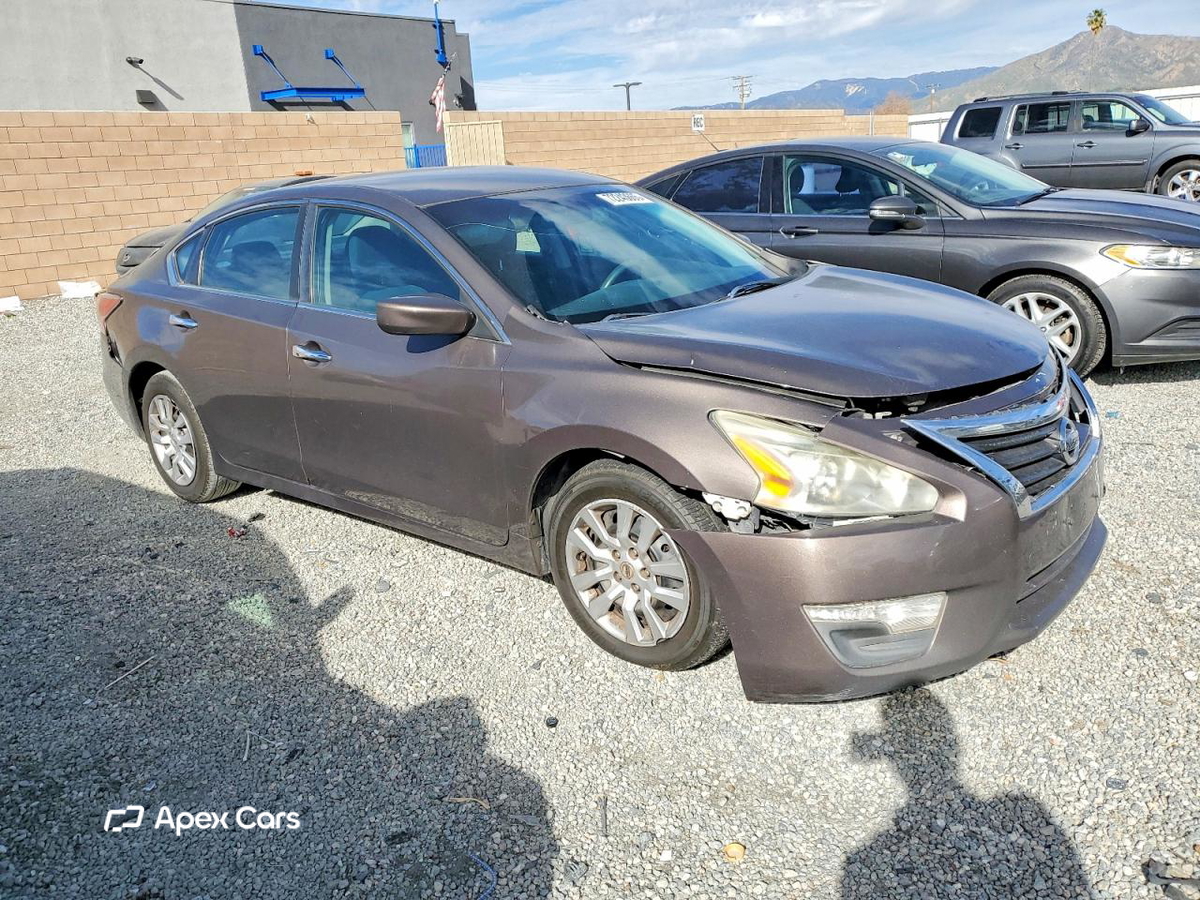 Nissan Altima 2015