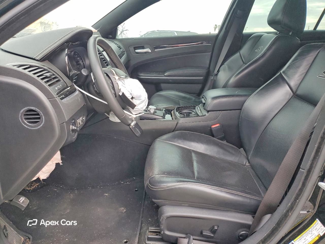 Chrysler 300 2023